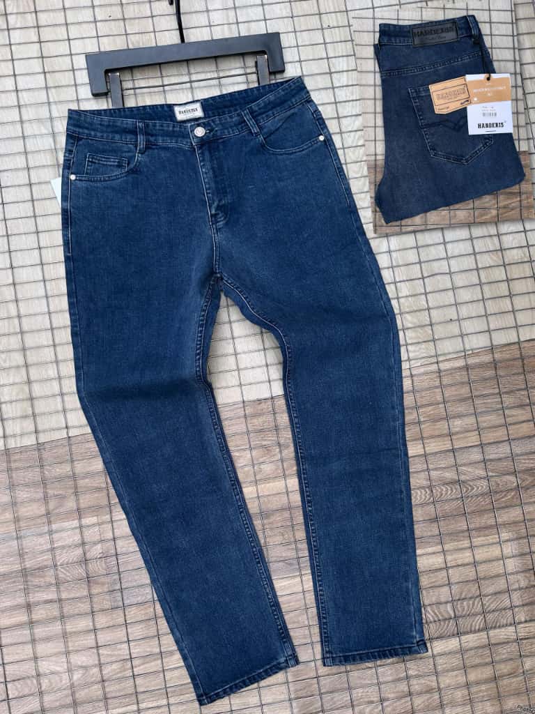 Straight Cut jeans