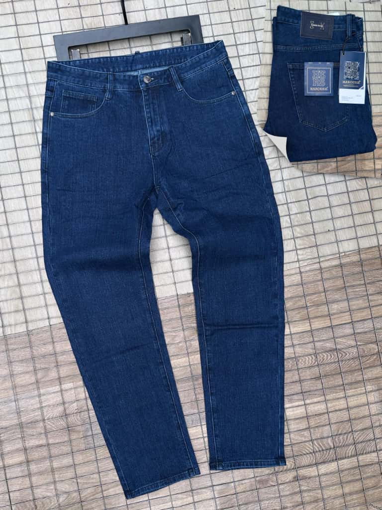Straight Cut jeans