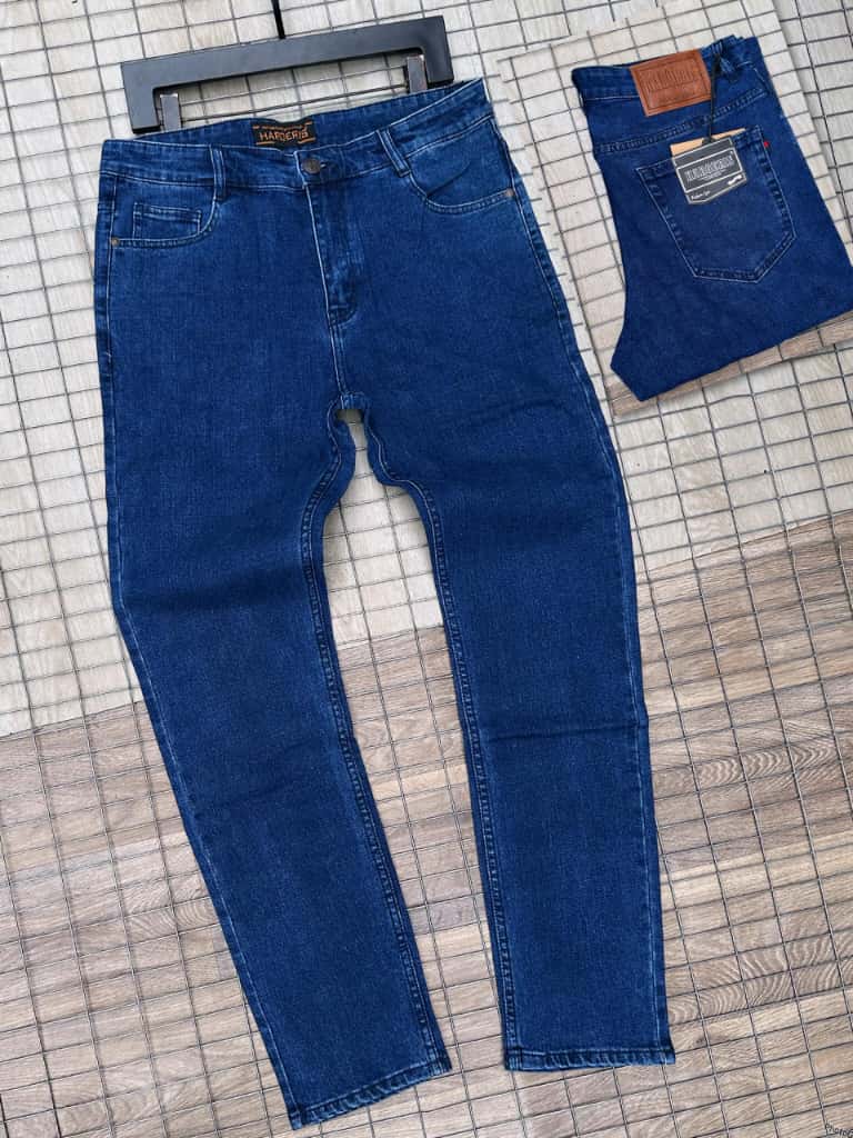 Straight Cut jeans