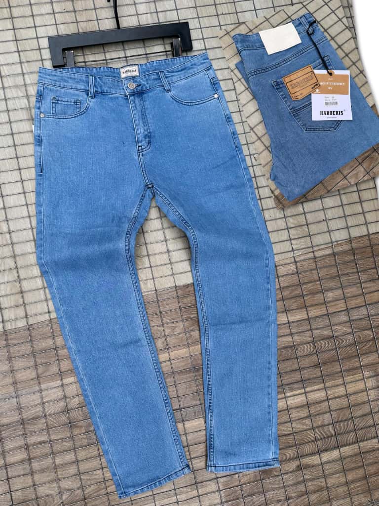 Straight Cut jeans