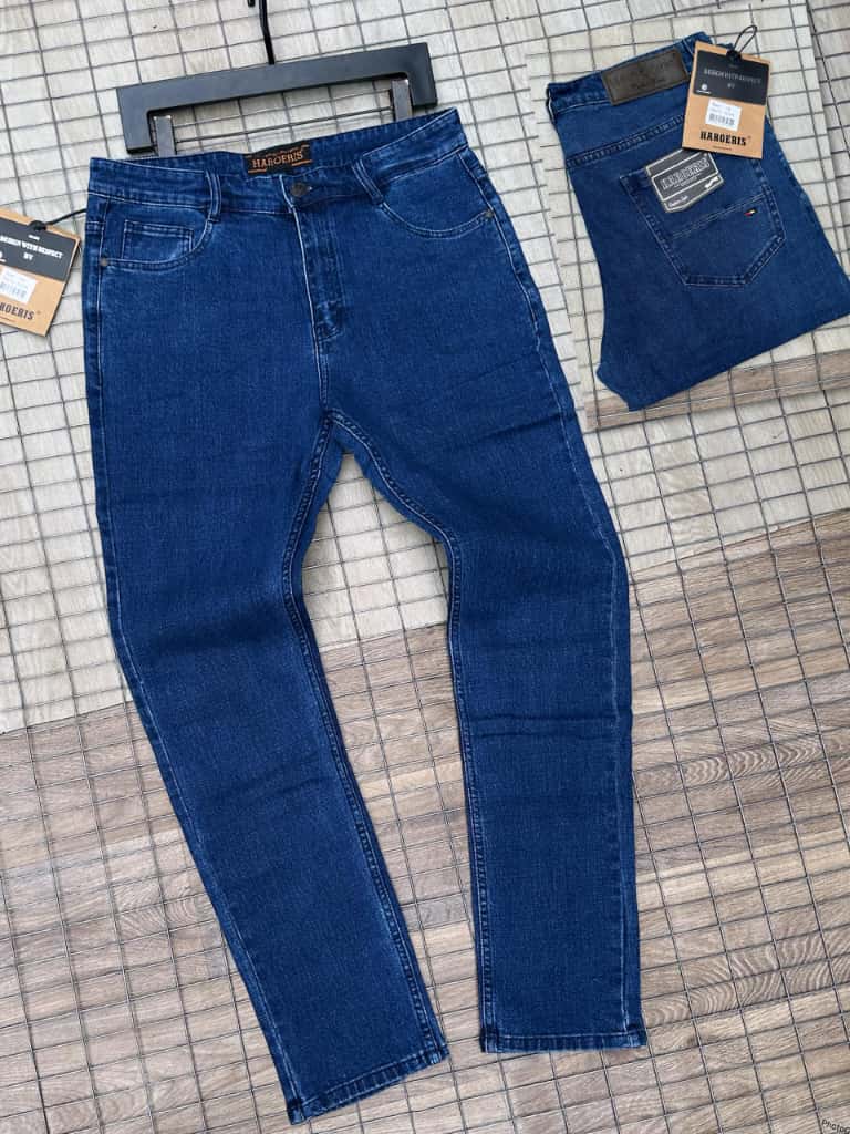 Straight Cut jeans